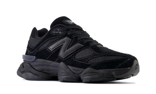 New Balance 9060 Triple Black