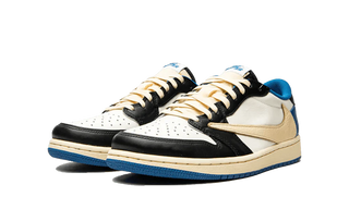 Air Jordan 1 Low OG SP x Fragment Design x Travis Scott - SneakCenter