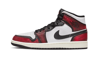 Air Jordan 1 Mid Wear-Away Chicago - SneakCenter