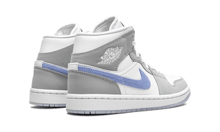 Air Jordan 1 Mid Wolf Grey Aluminum - SneakCenter