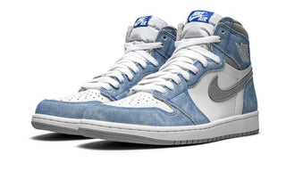 Air Jordan 1 Retro High OG Hyper Royal - SneakCenter