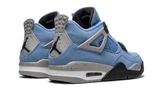 Air Jordan 4 Retro UNC - SneakCenter