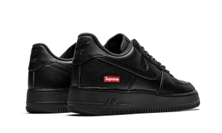 Nike Air Force 1 Low Black Supreme - SneakCenter