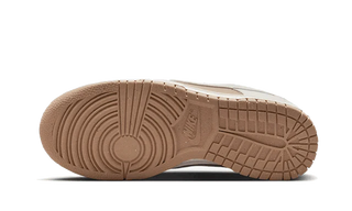 Nike Dunk Low Next Nature Beige Sail - SneakCenter